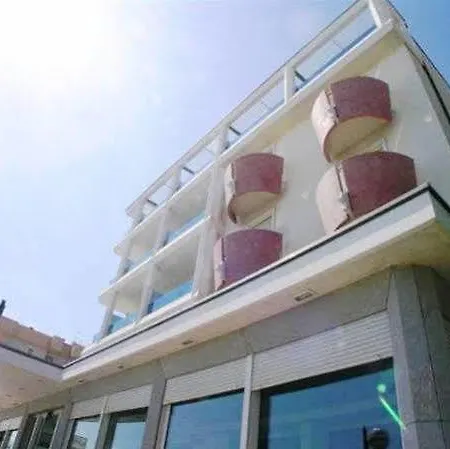 Gorini 3* بيلاريا-إيجيا مارينا