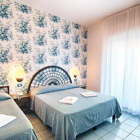 Gorini Hotel 3*